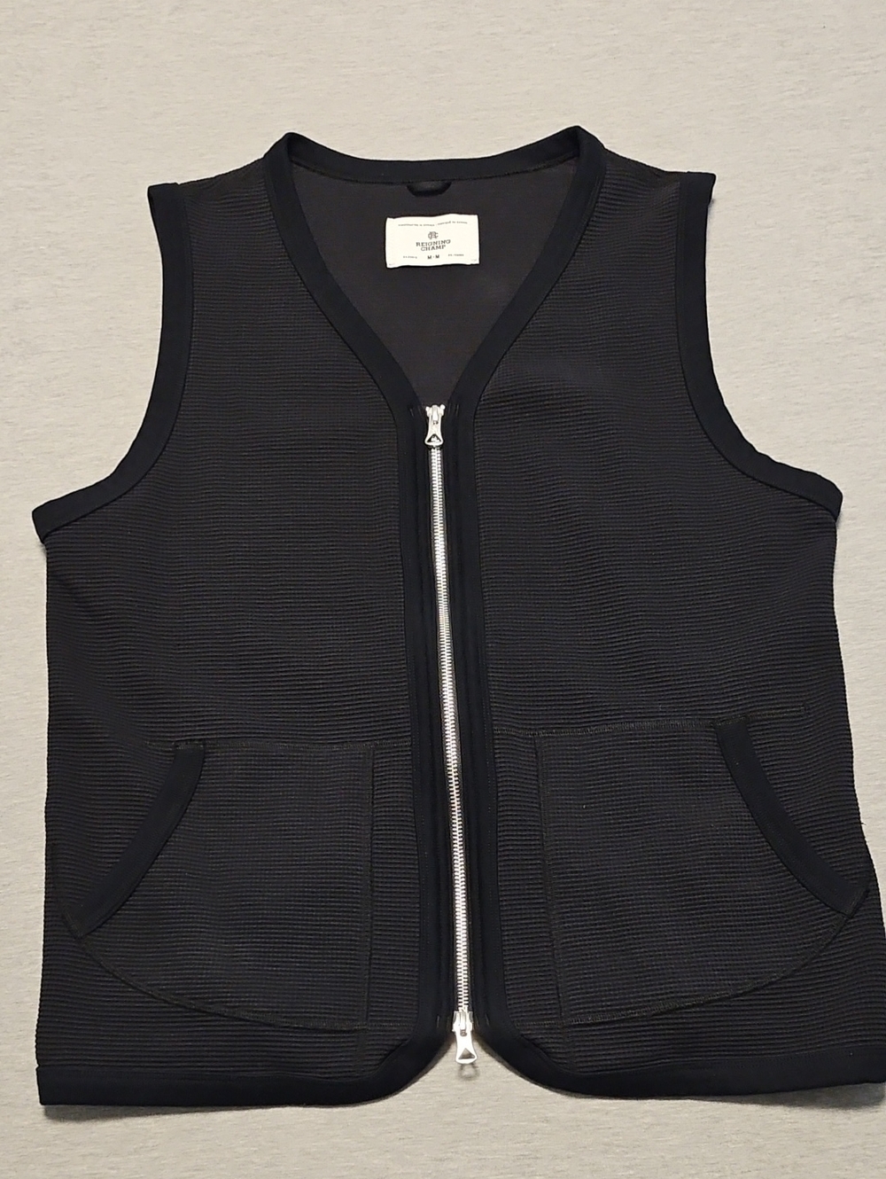Reigning Champ Men's Black Sleeveless Zip Vest